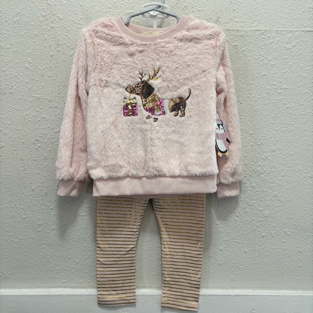Between Pink Christmas Dachshund Fuzzy Top and Leggings NWT 4T